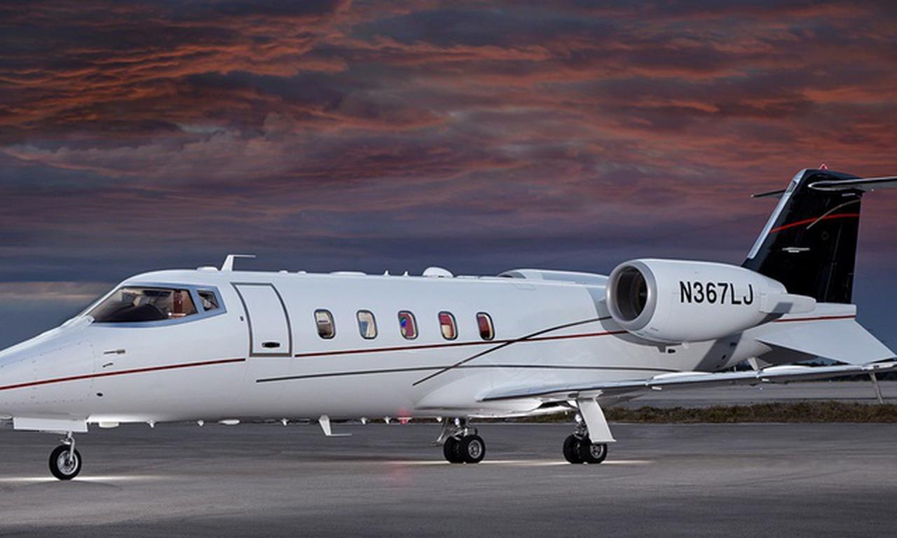 N367LJ — photo