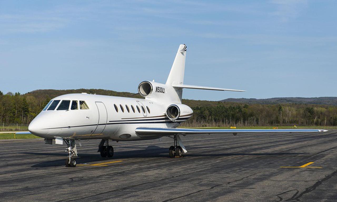 Falcon 50 EX