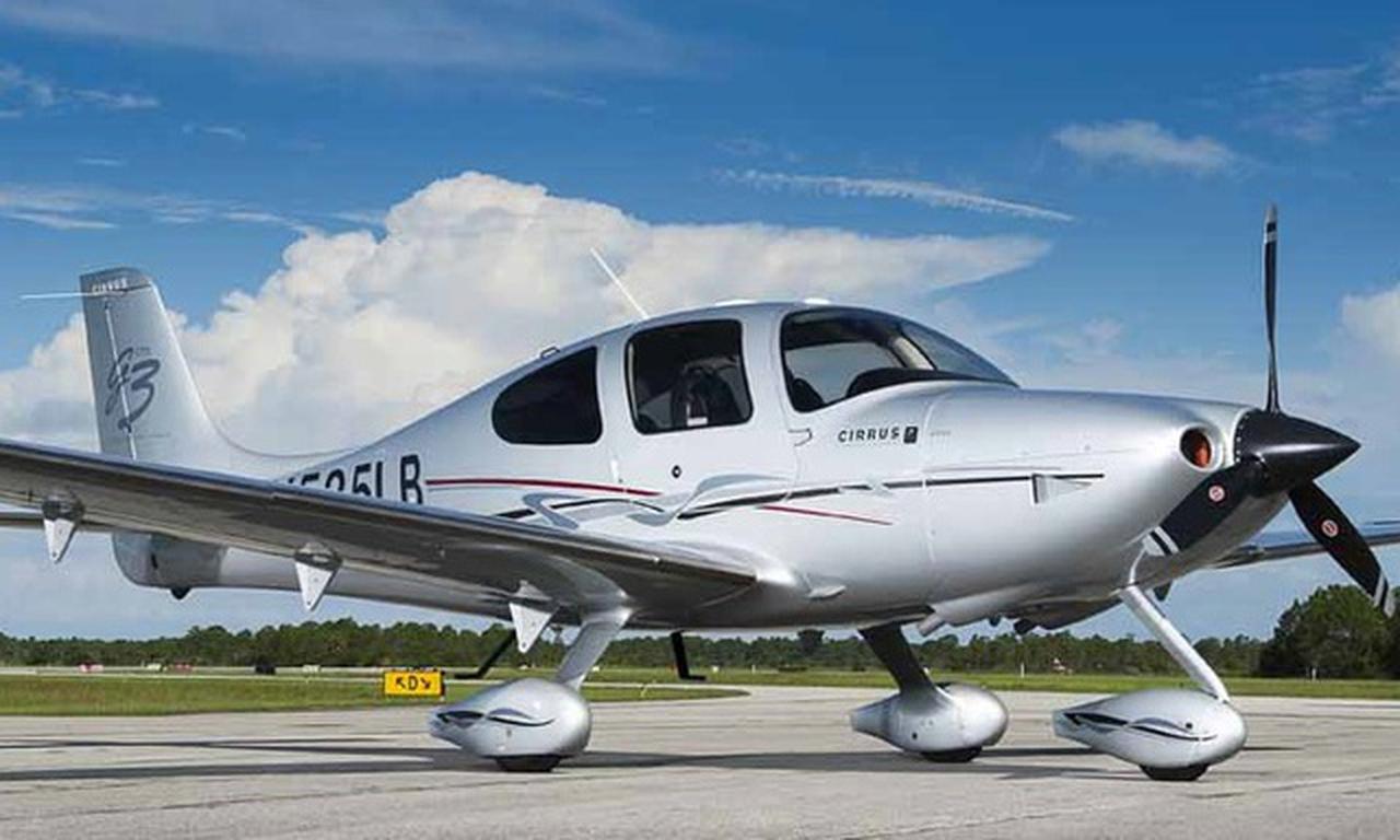 Cirrus SR 22
