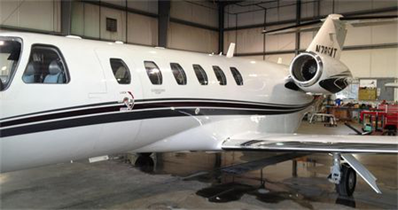 N785MT — photo