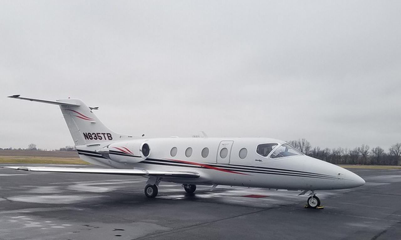 Hawker 400XP