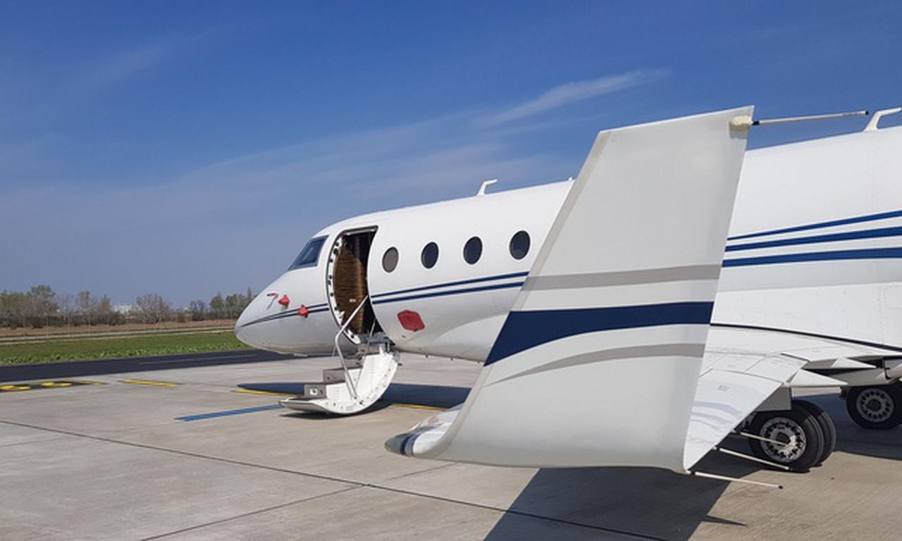 Gulfstream G200