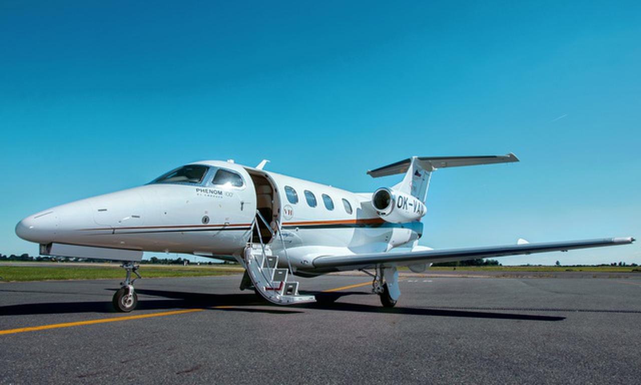 Phenom 100