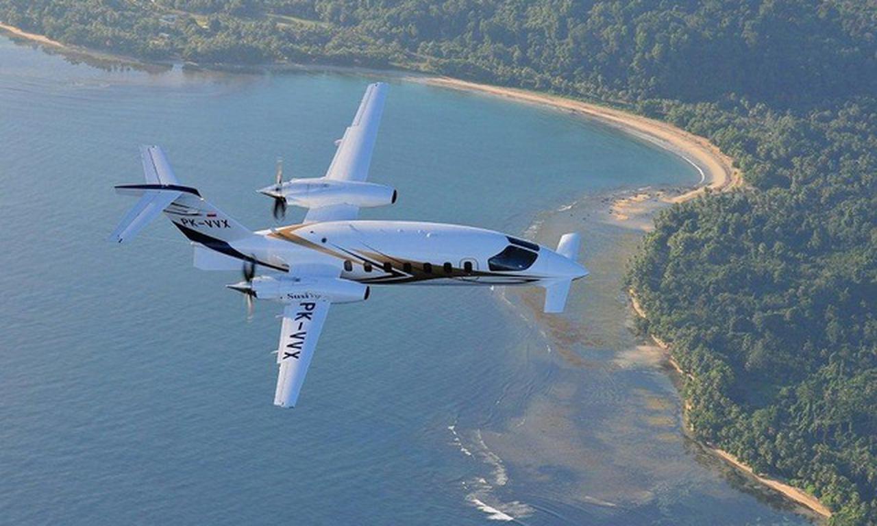 Piaggio Avanti II