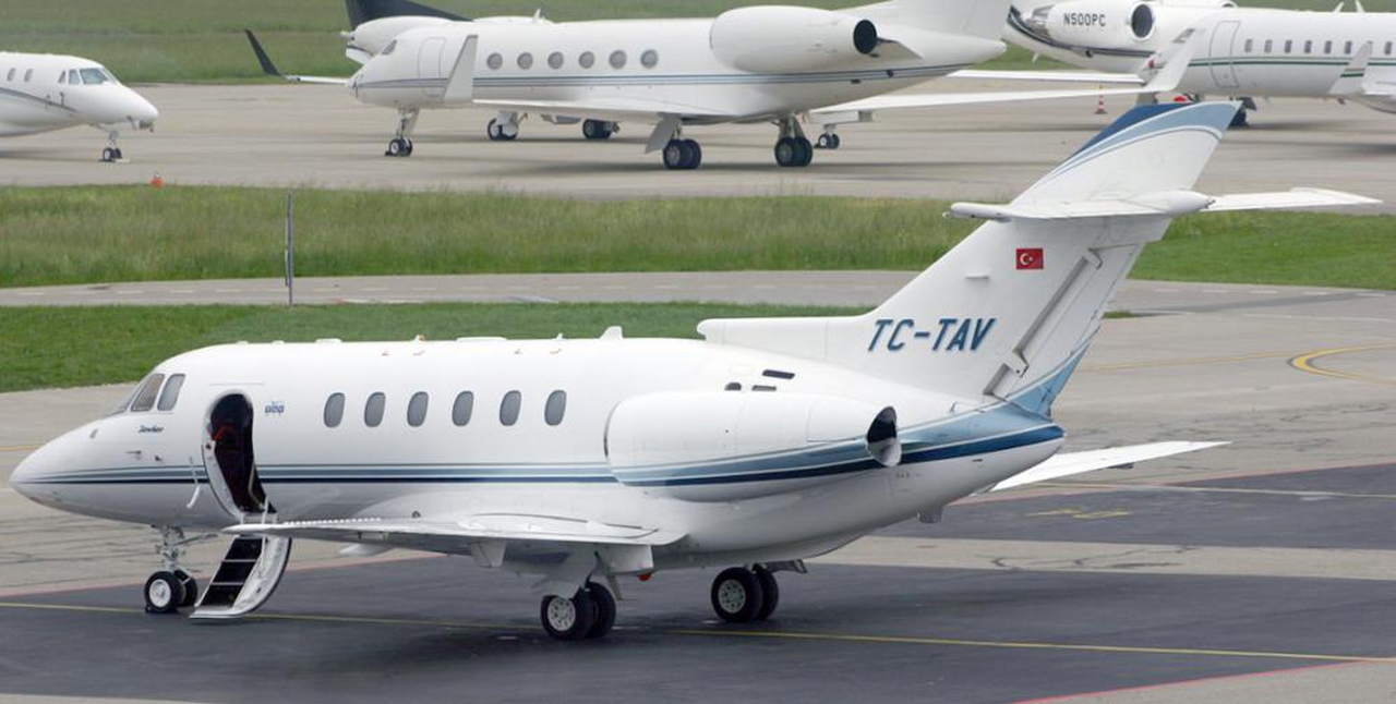 Hawker 800XPi