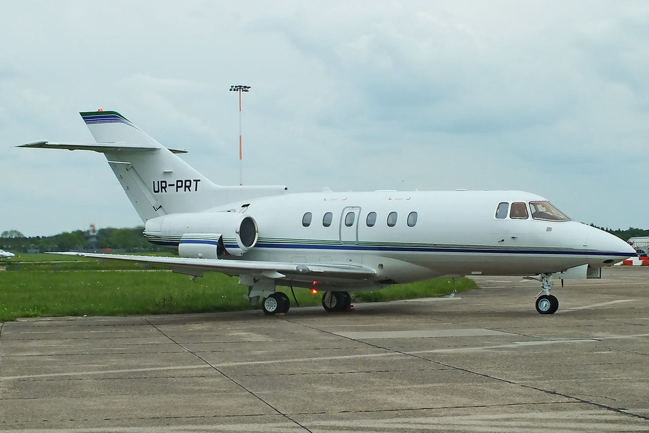 Hawker 800XPi