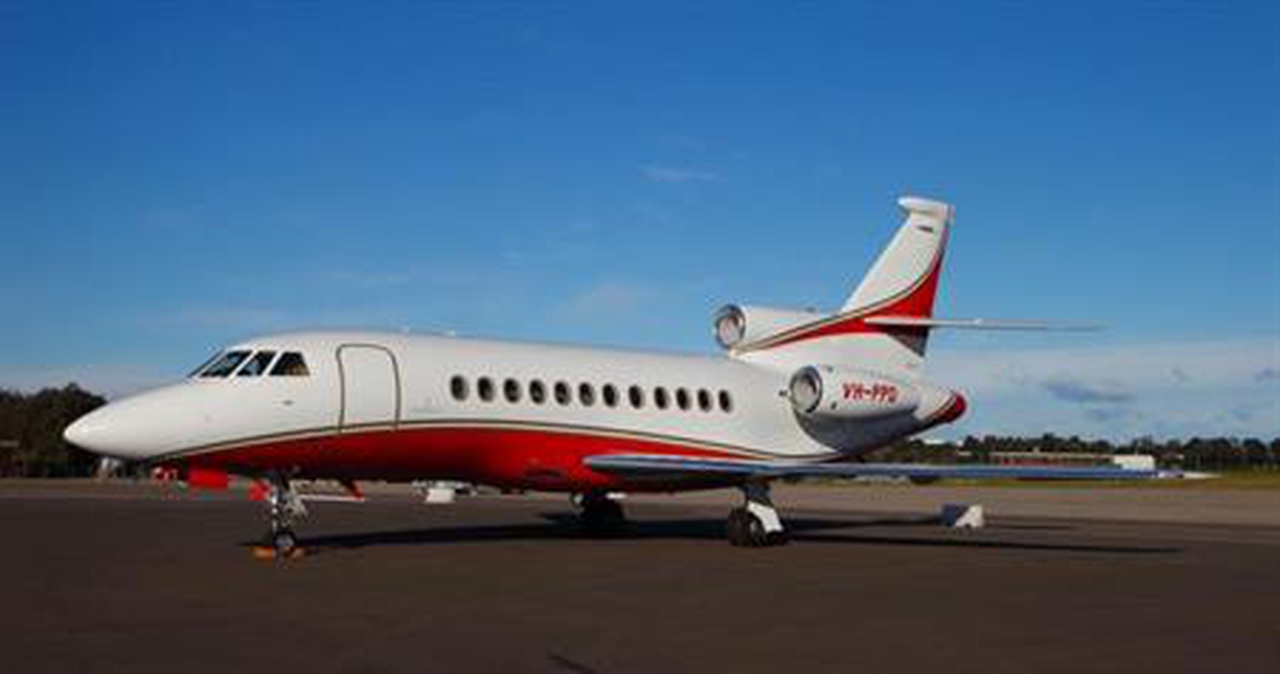 Falcon 900C