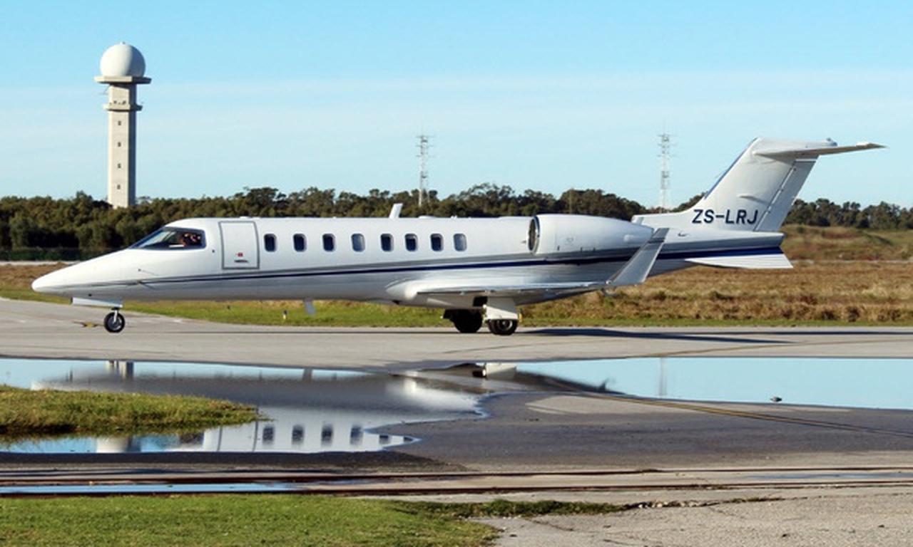 Learjet 45