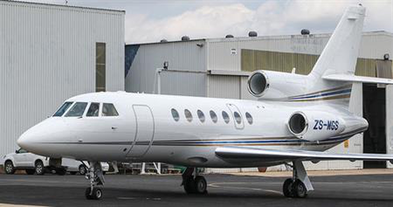 Falcon 50 EX