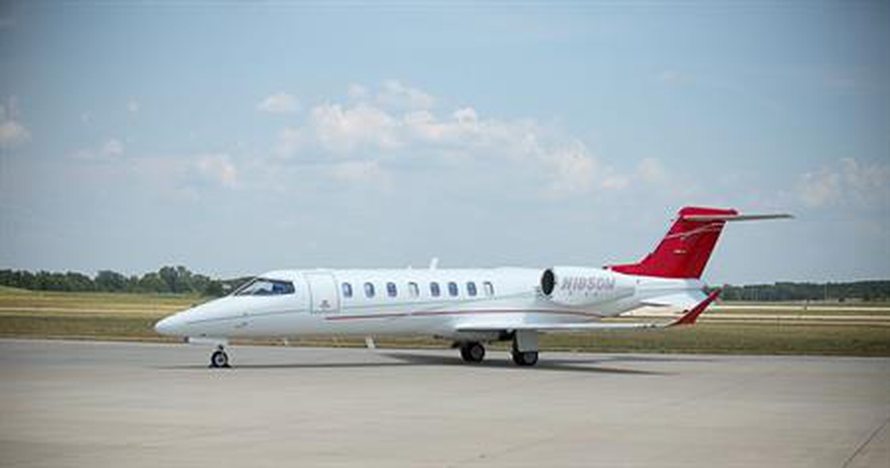 Learjet 75