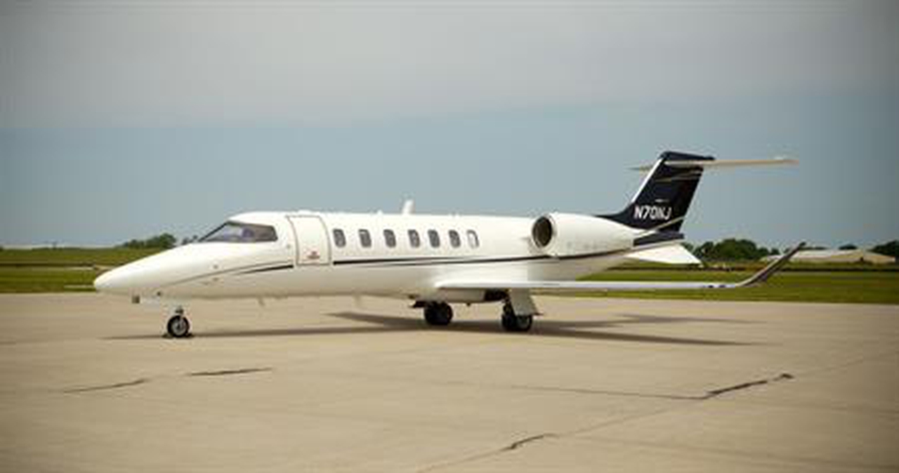 Learjet 70
