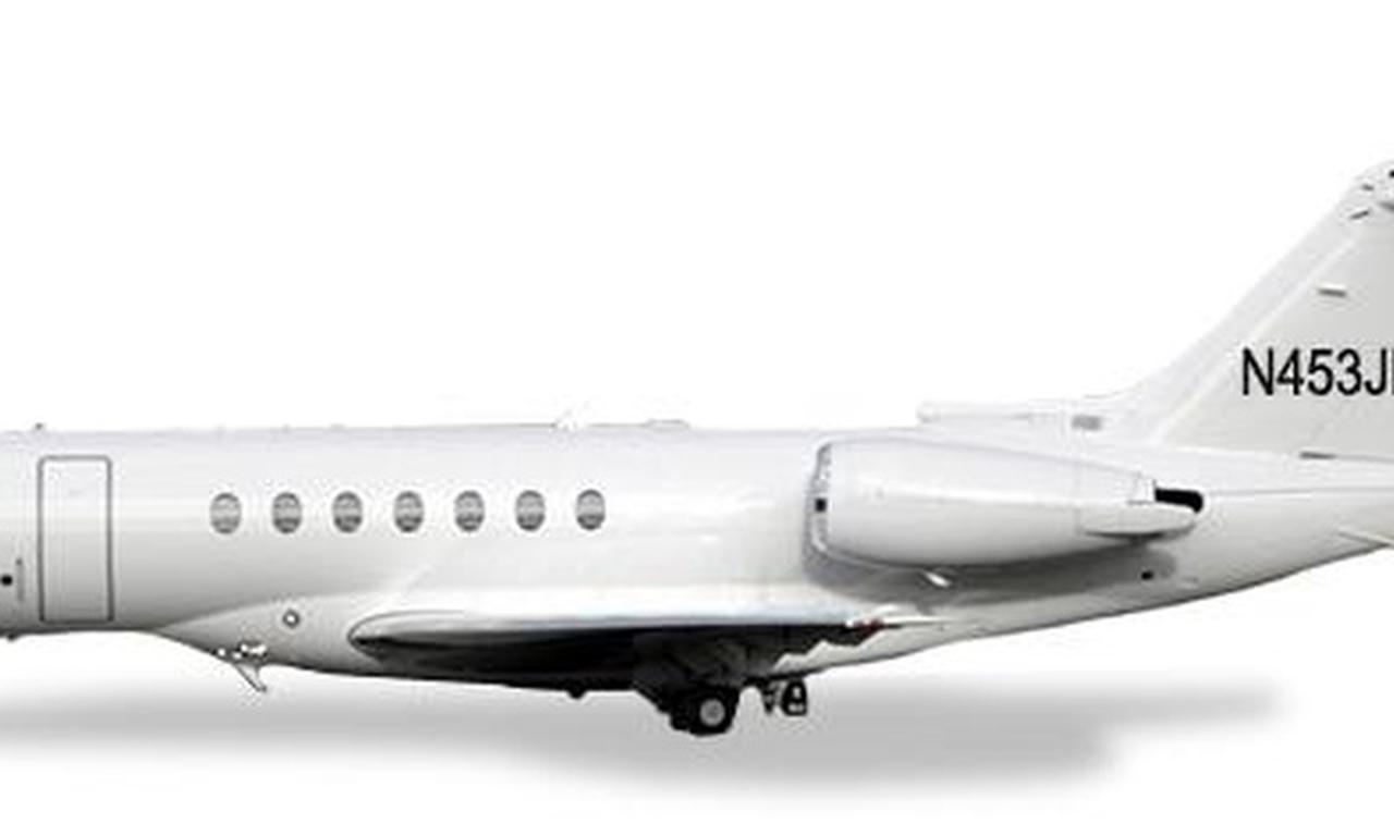 Hawker 4000