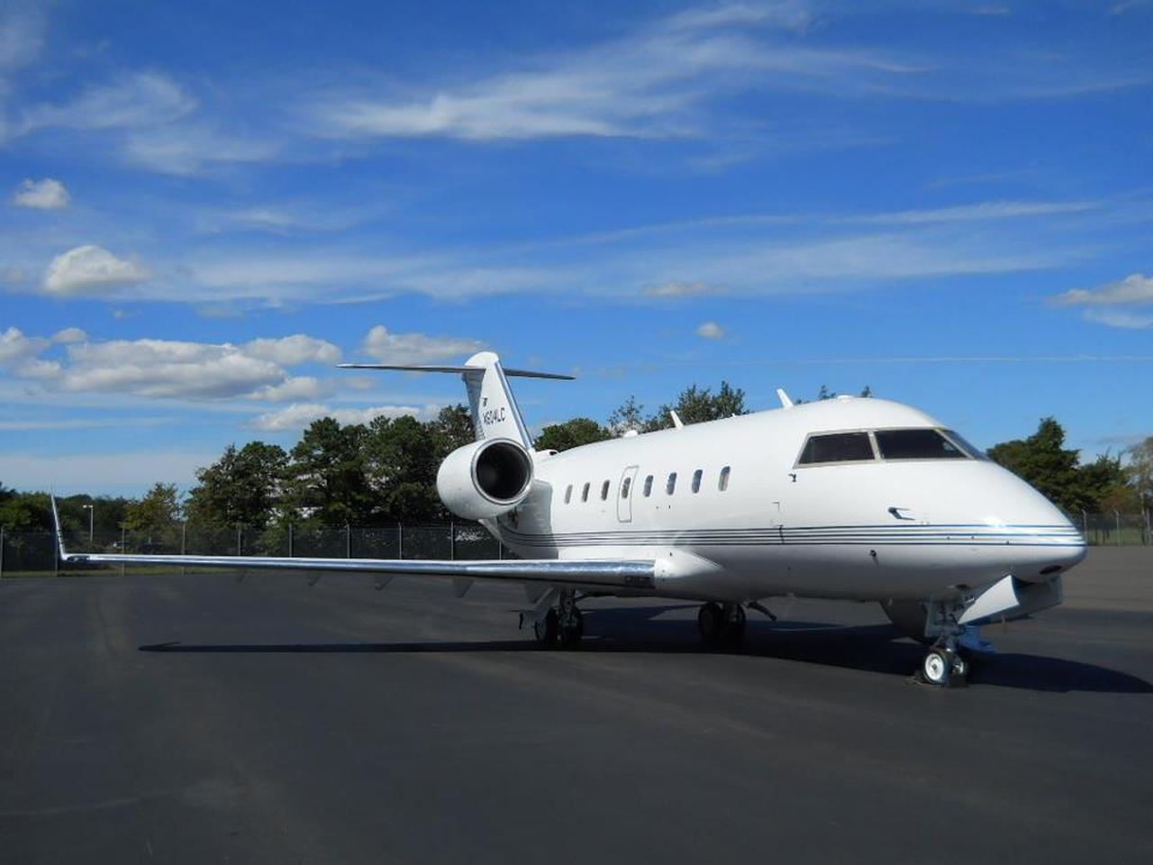 Challenger 604