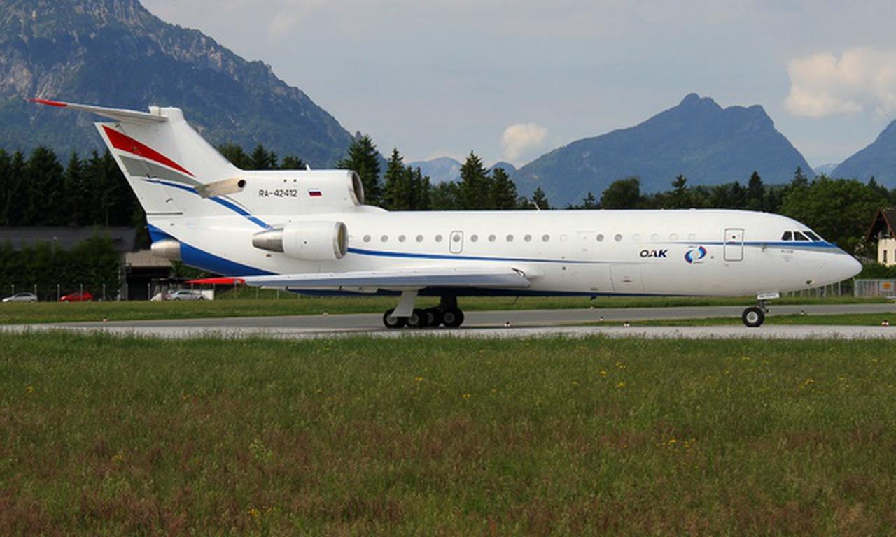 YAK-42D VIP