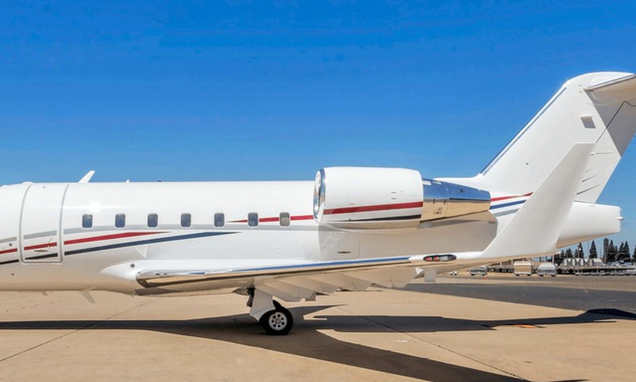 Challenger 604