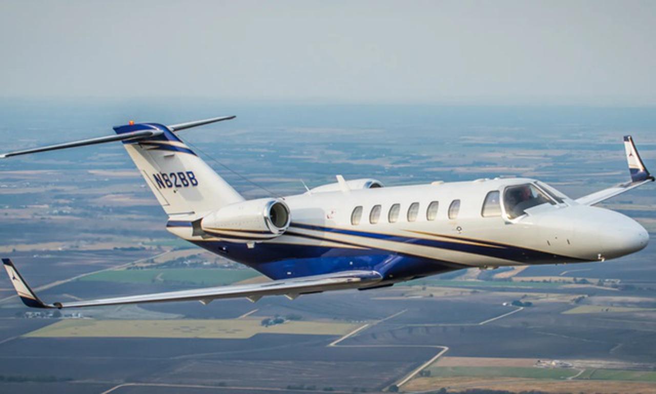 Citation CJ2