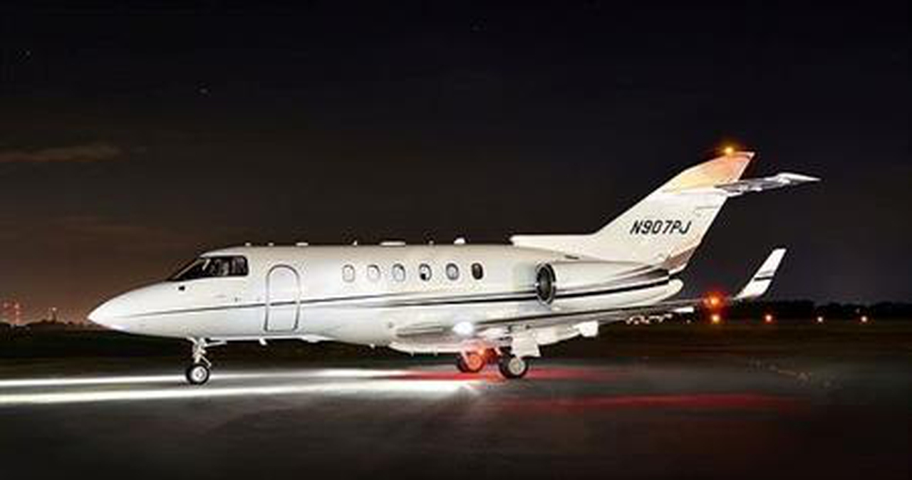 Hawker 900XP