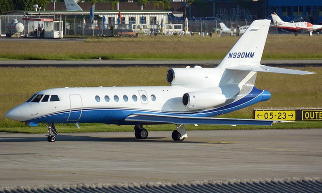 Falcon 50