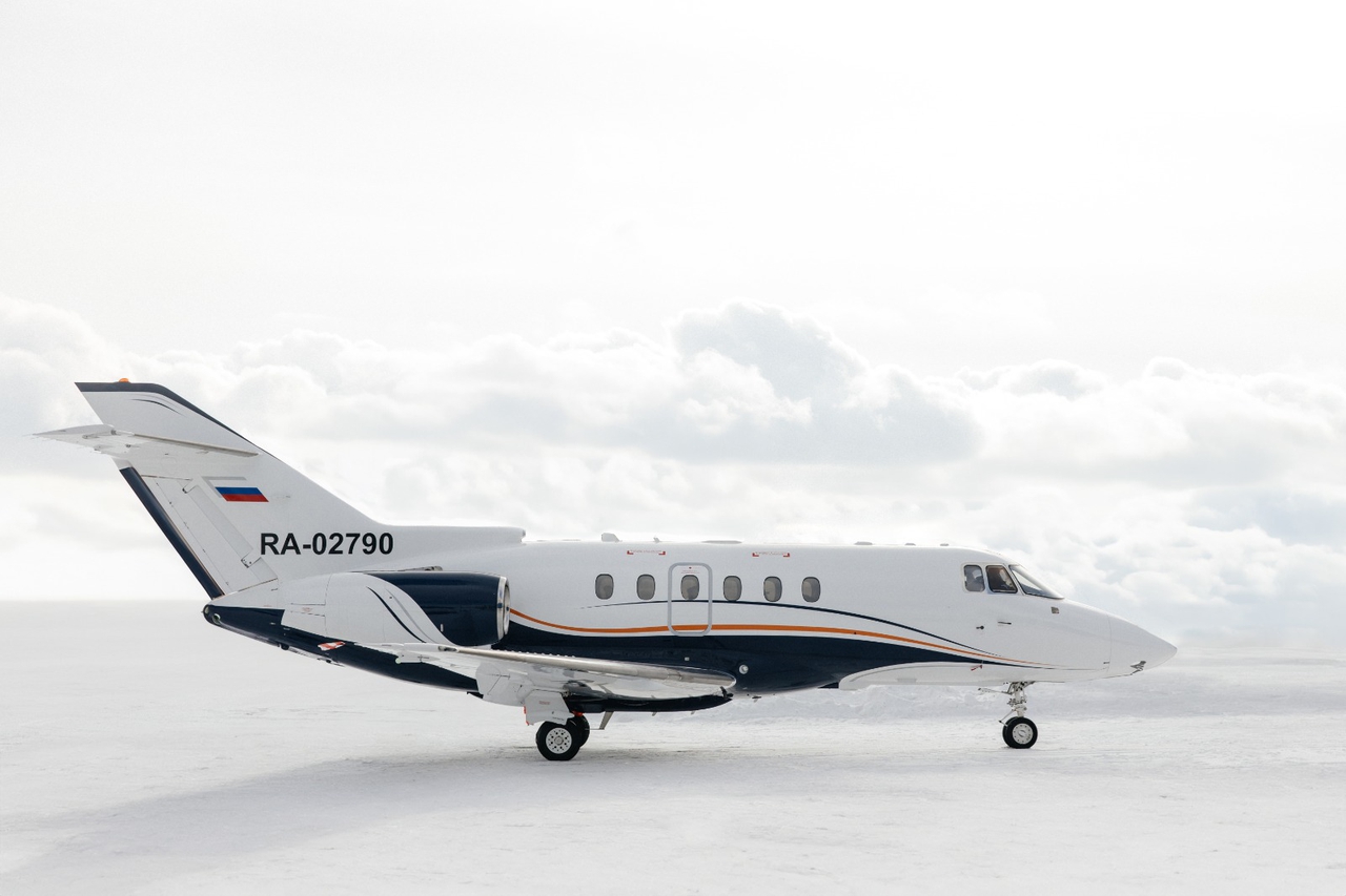 Hawker 750