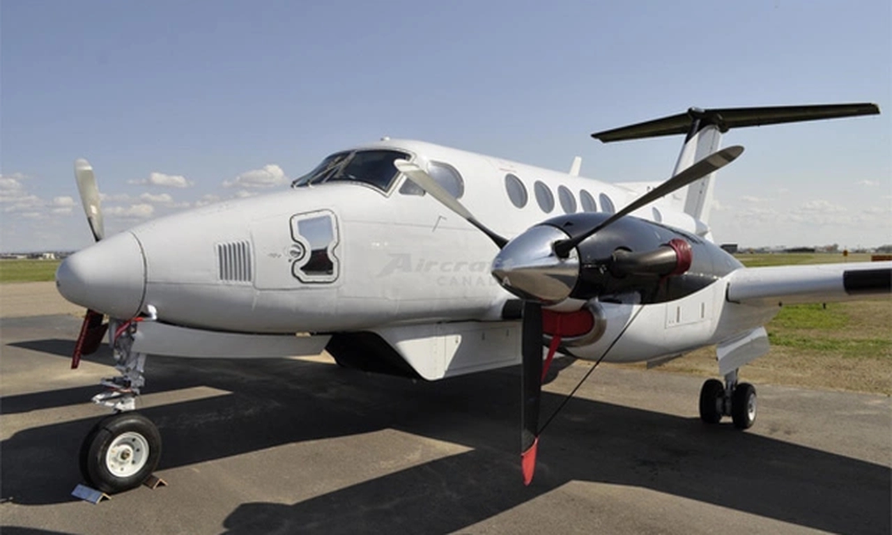 C-GXHS — photo