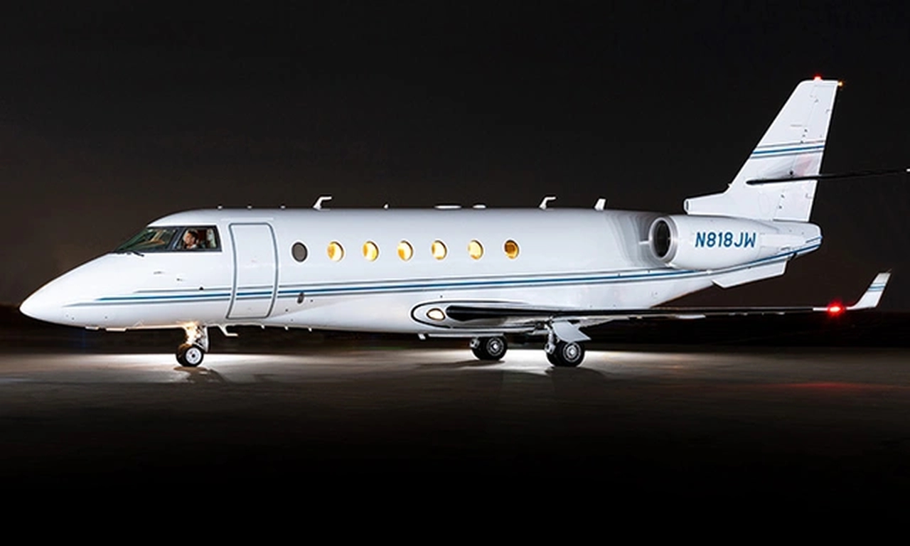 N205WA — photo