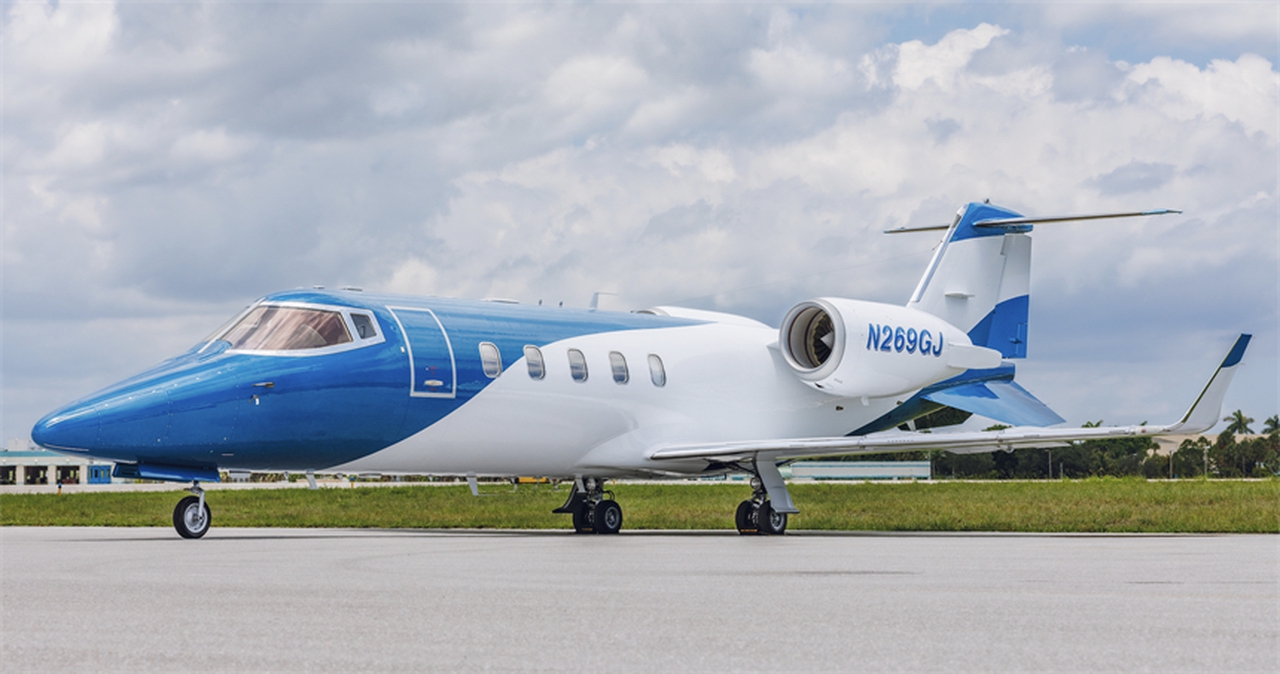 Learjet 60