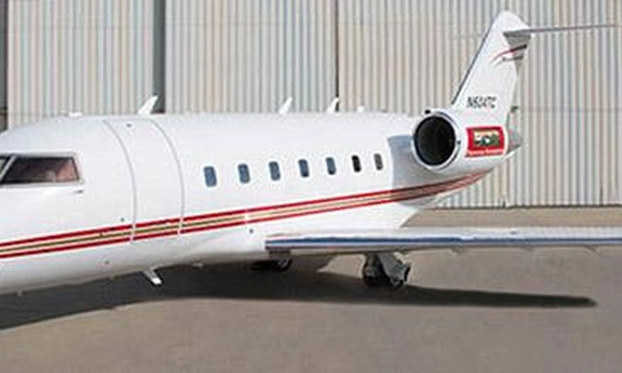 Challenger 604