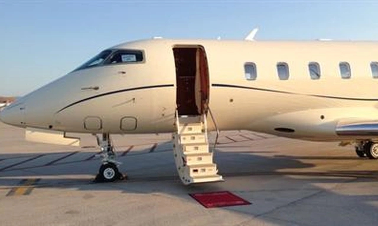 N763MT — photo