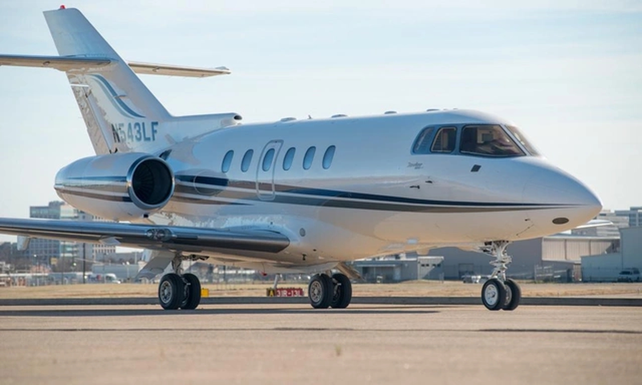 Hawker 800XP