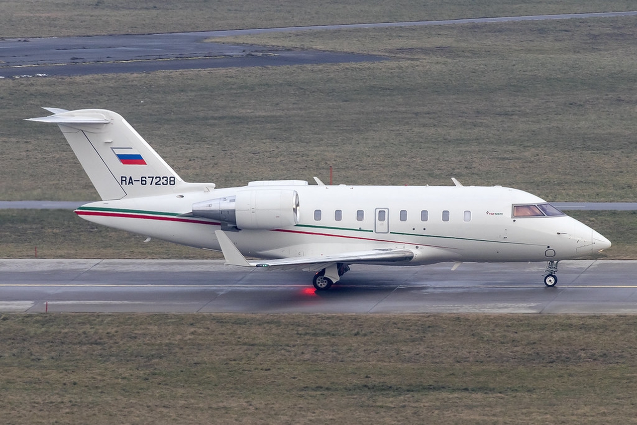 Challenger 605