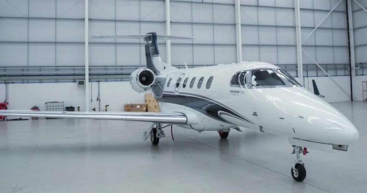 Phenom 300