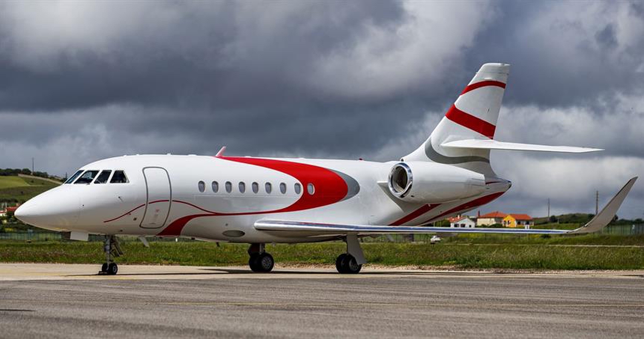 Falcon 2000LXS