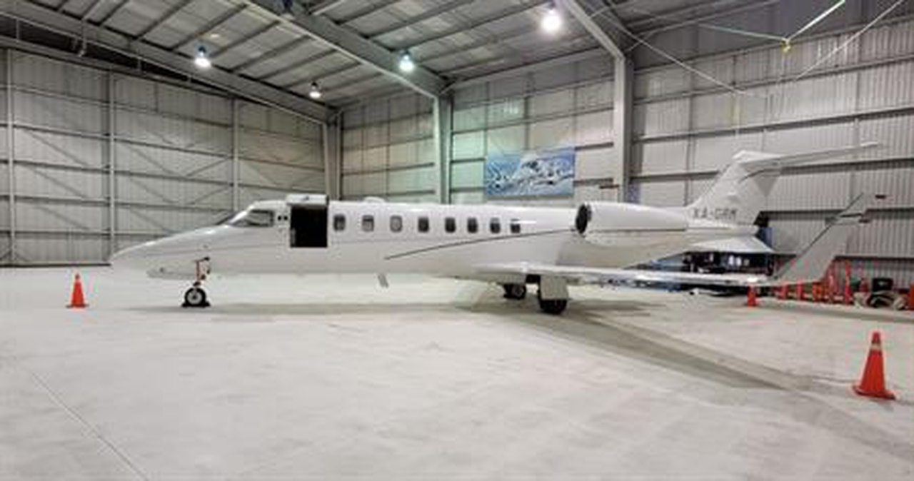 Learjet 45