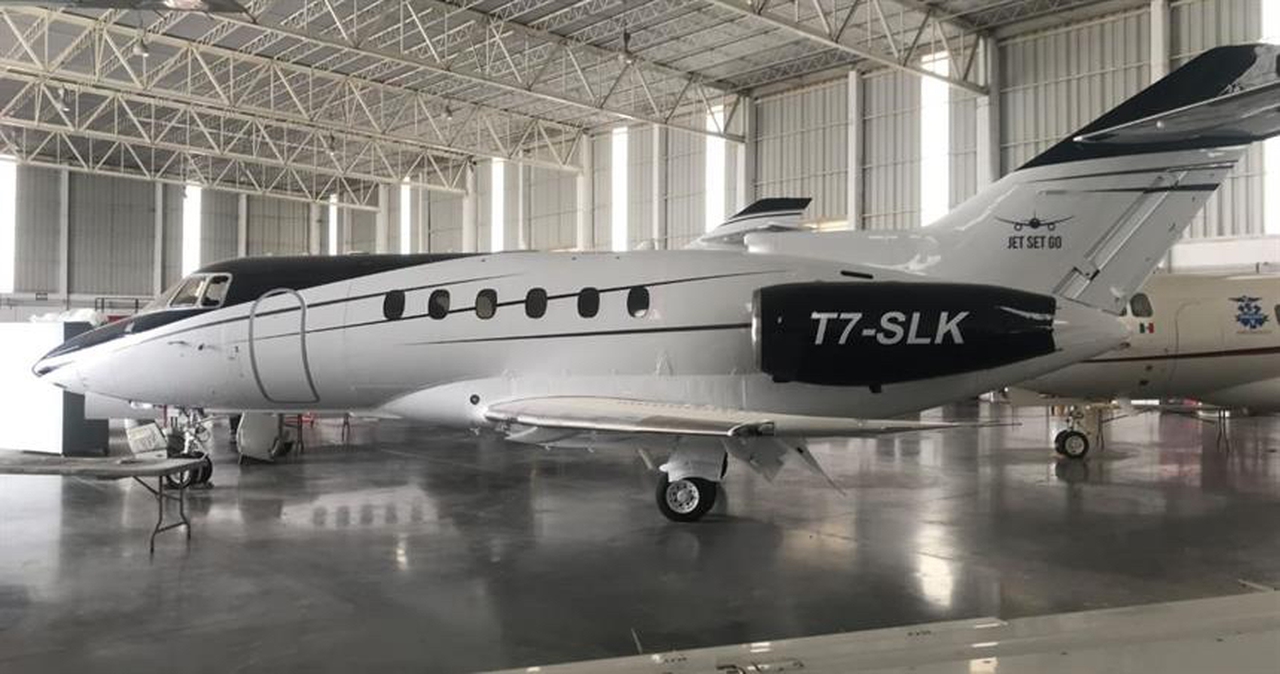 Hawker 800XP