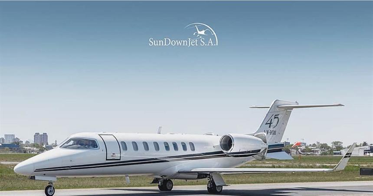 Learjet 45