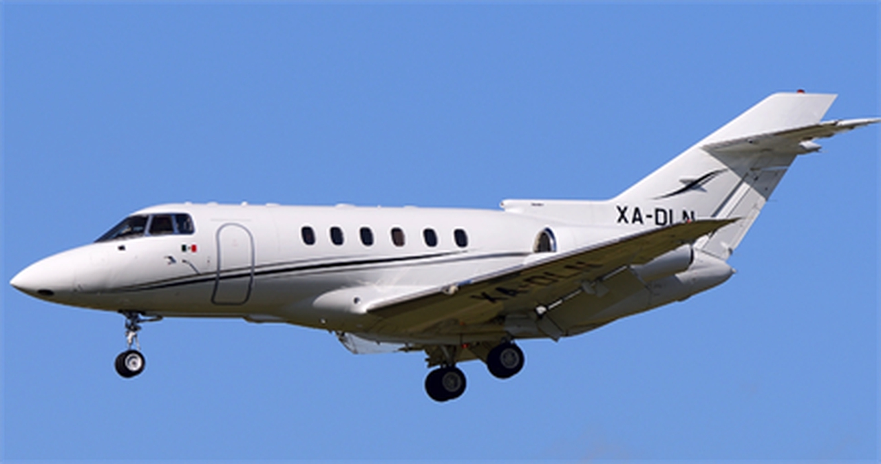 Hawker 800 SP