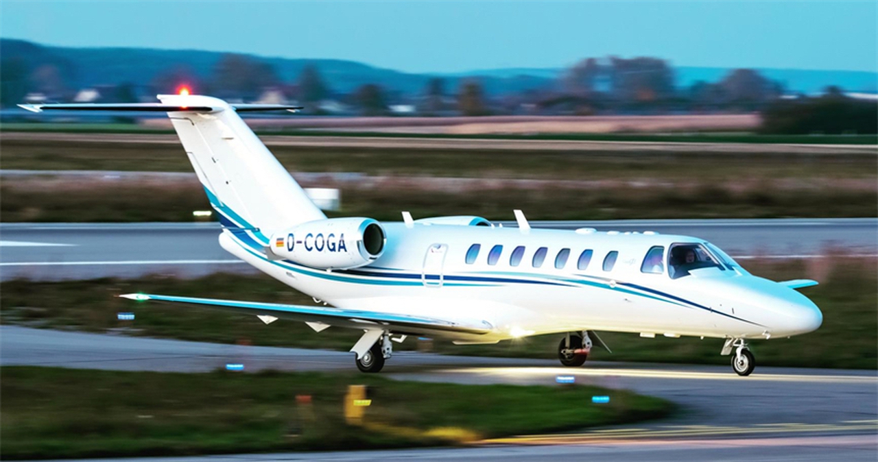 Citation CJ3
