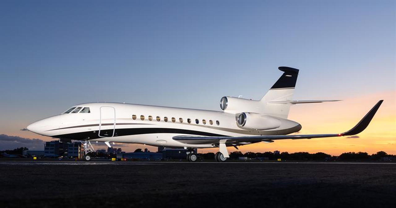 Falcon 900 LX