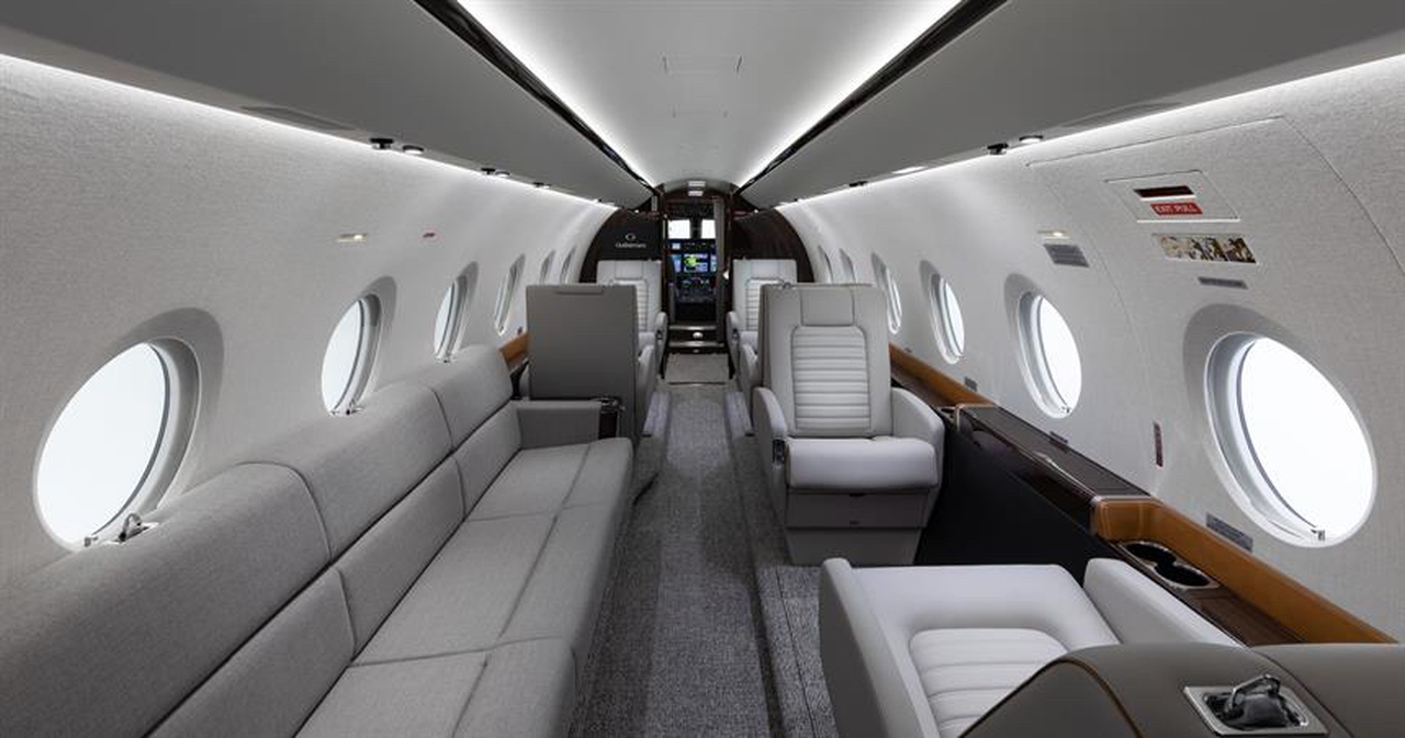 Interior Gulfstream G280 2