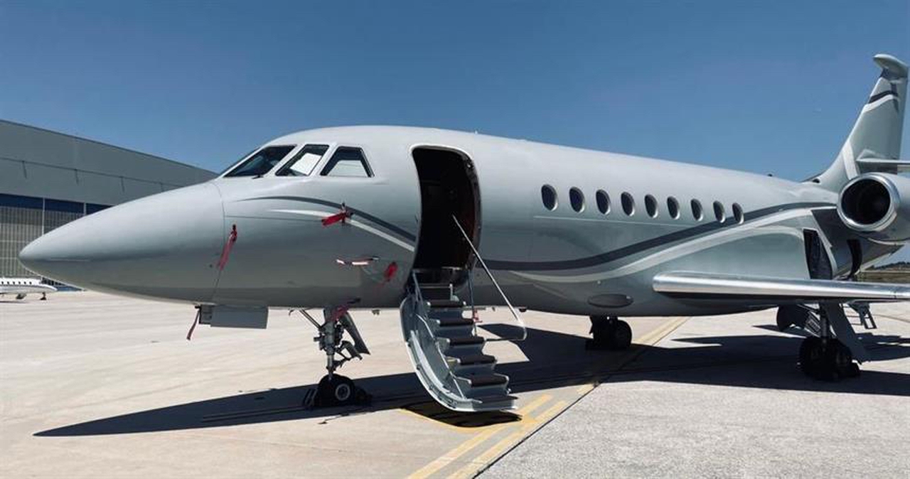 Exterior Falcon 2000EX EASy 1