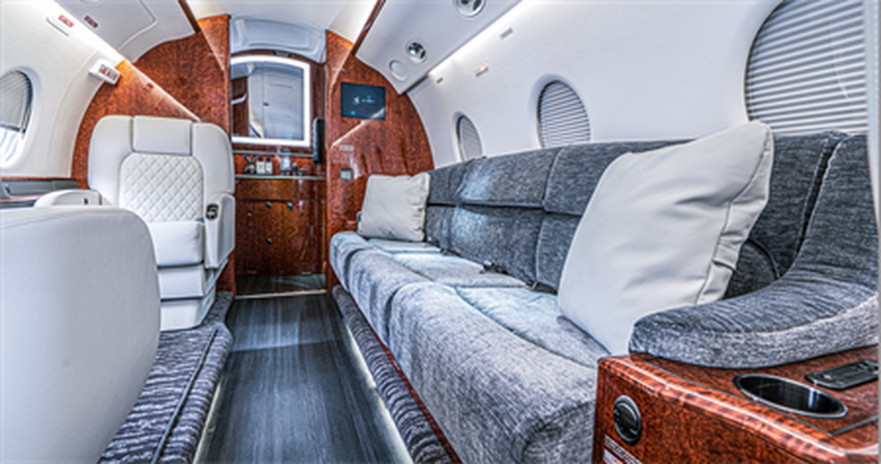 Interior Gulfstream G200 2
