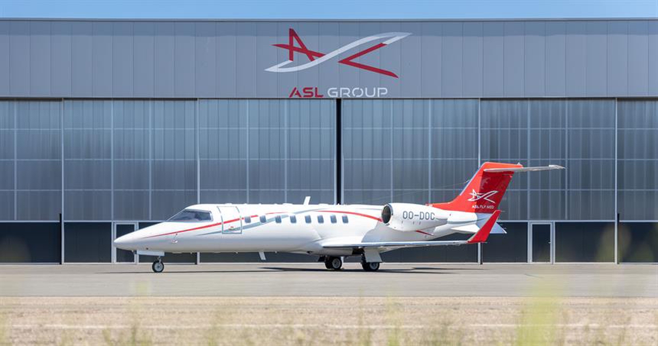 Learjet 45