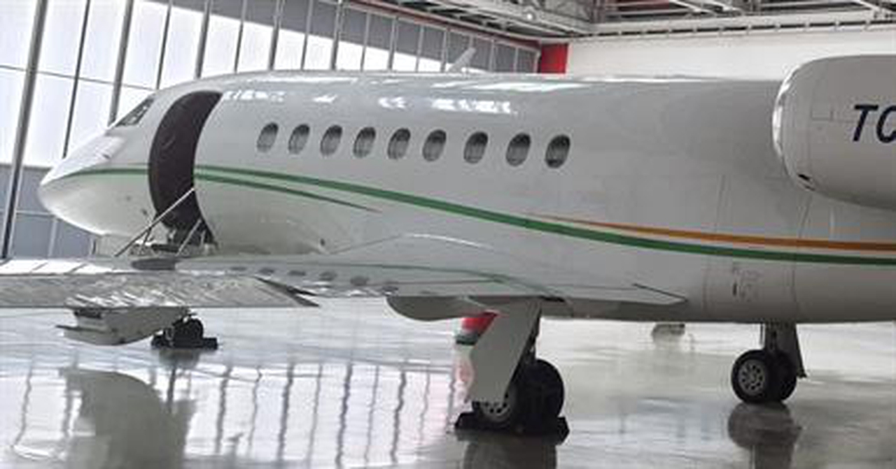 Falcon 2000S