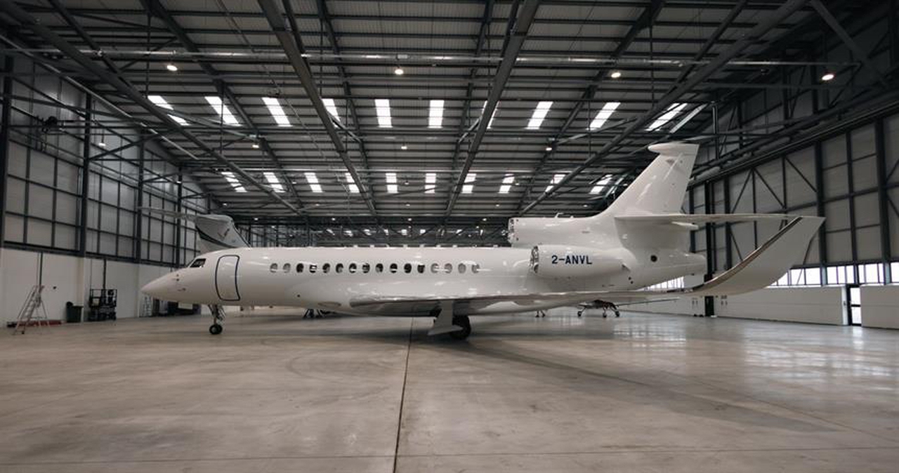 Falcon 8X