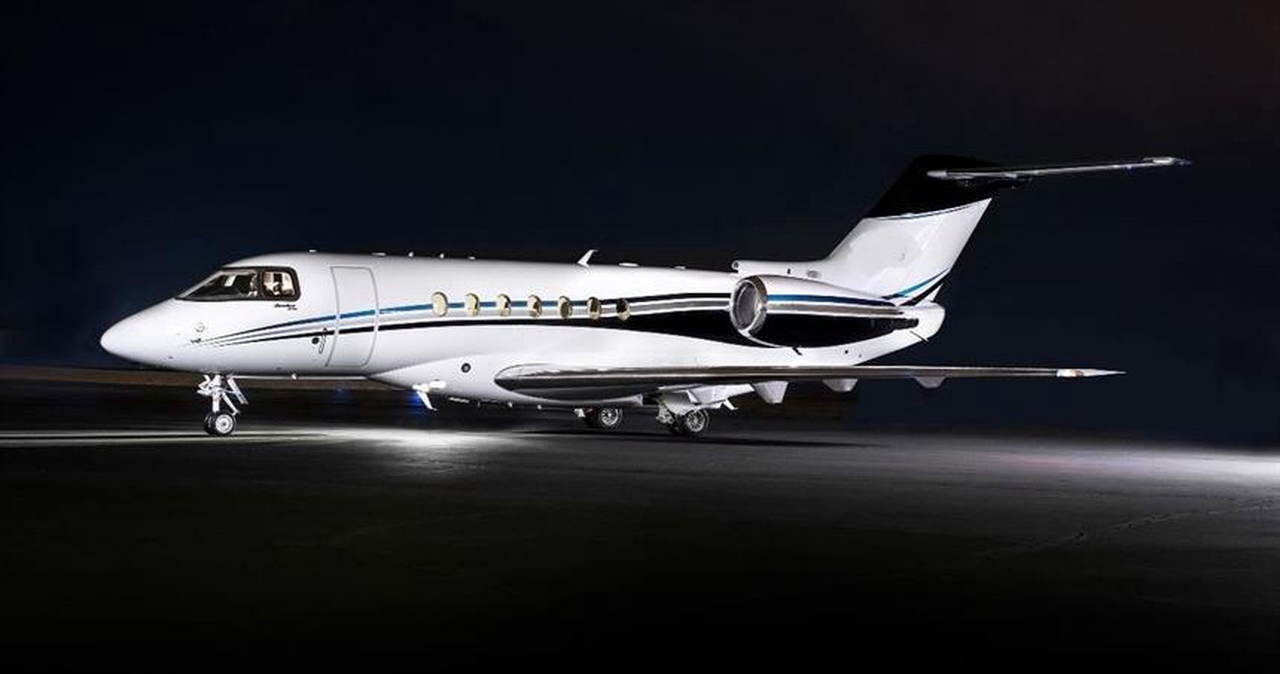 Hawker 4000