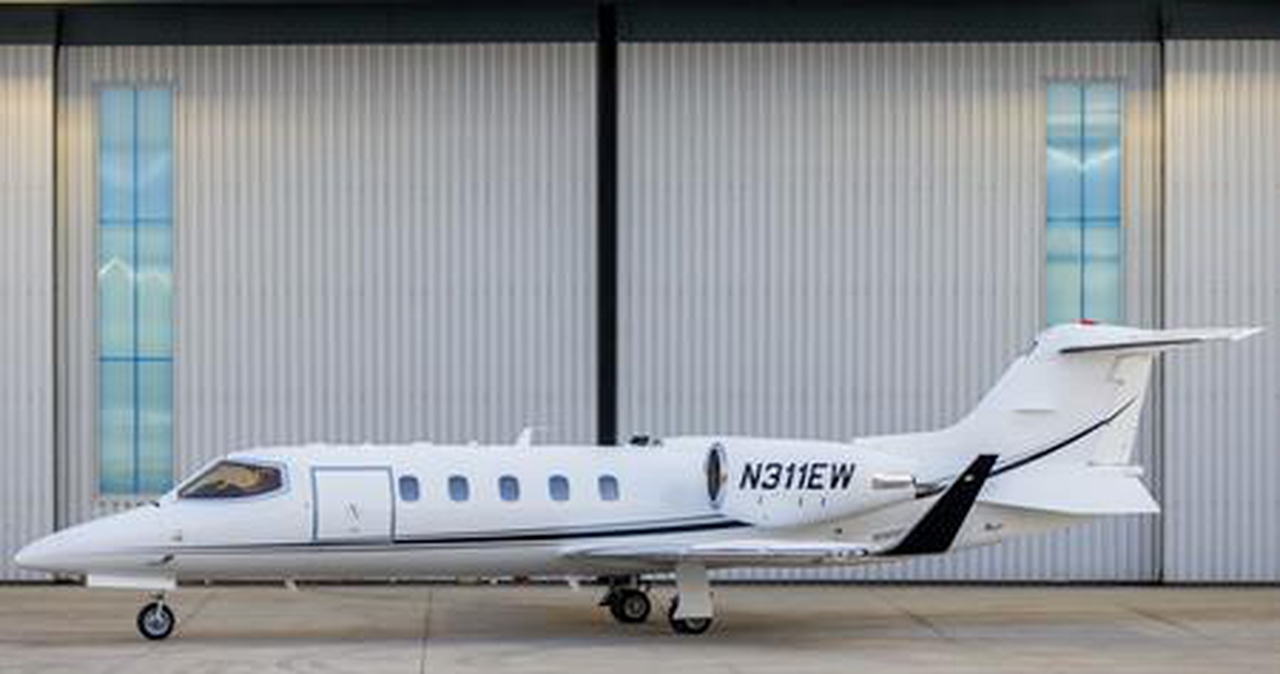 N311EW — photo