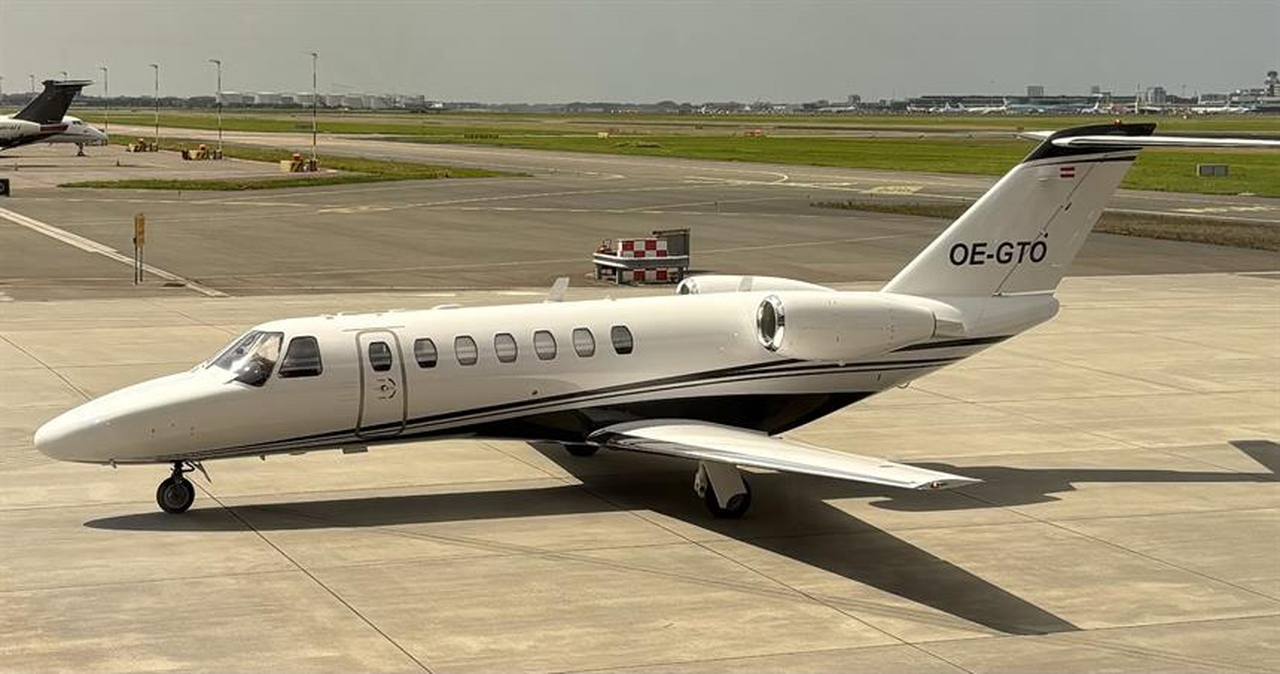 OE-GTO — photo
