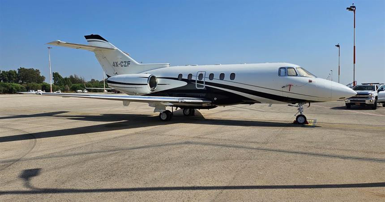 Hawker 800XP
