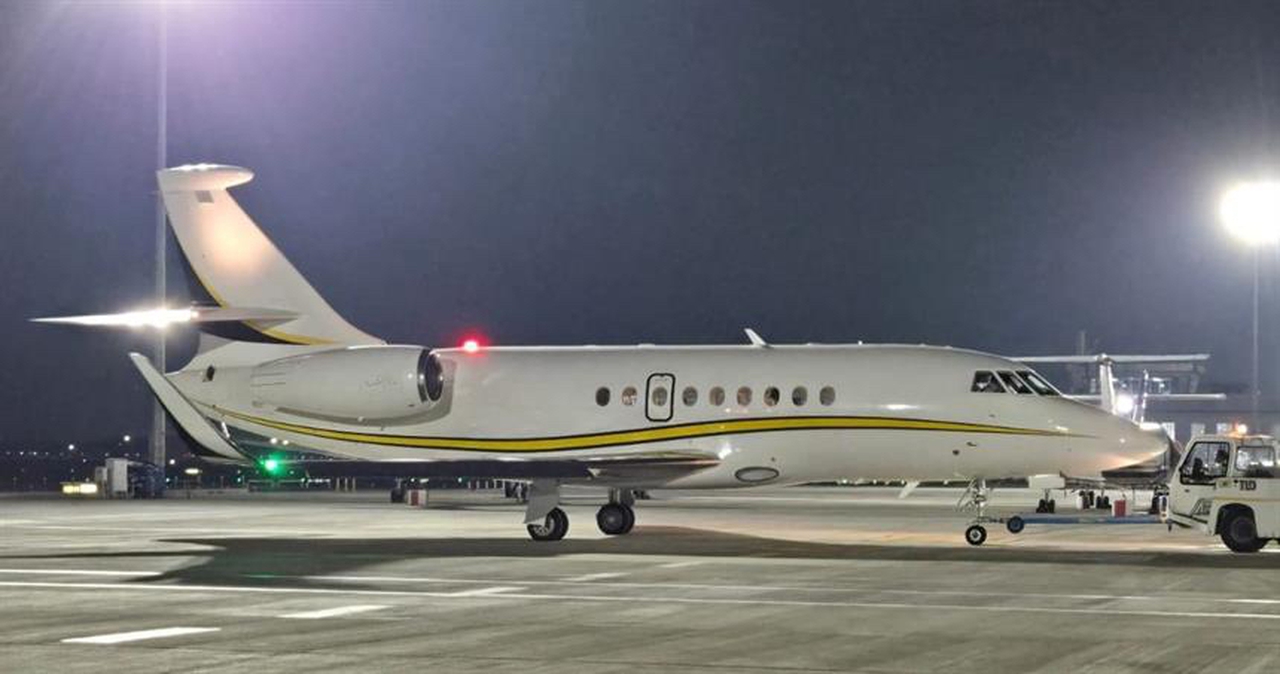Falcon 2000LX