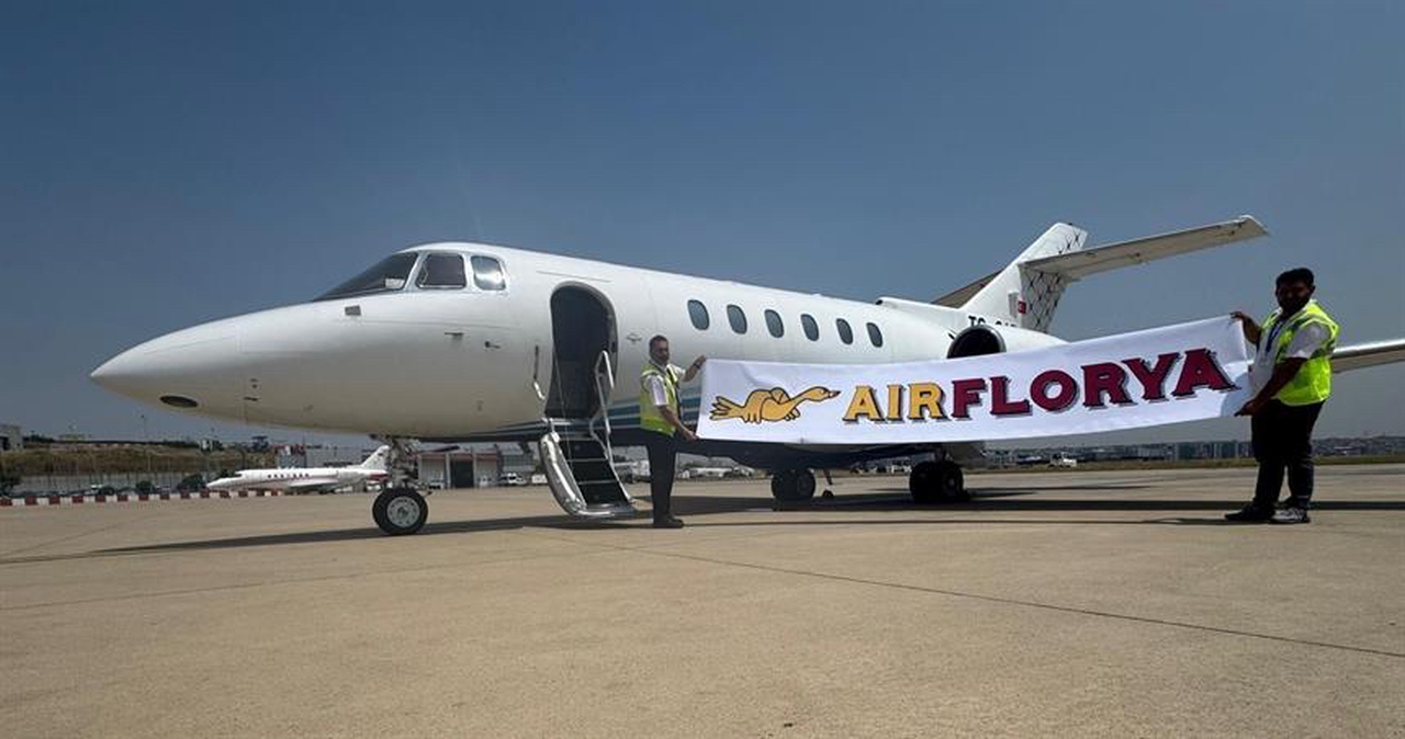 Hawker 900XP